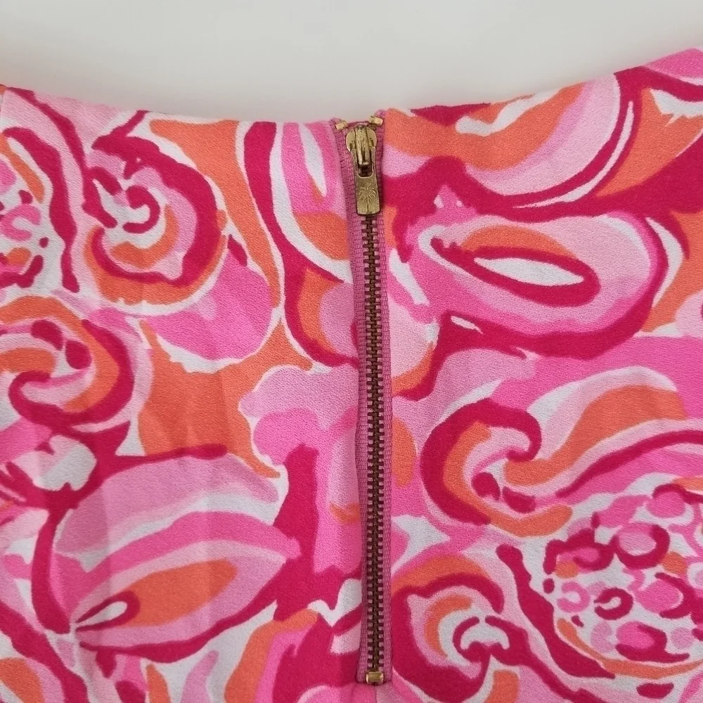 Lilly Pulitzer Ivy Short Pink Pout Mango Print Size 2 Floral Paisley